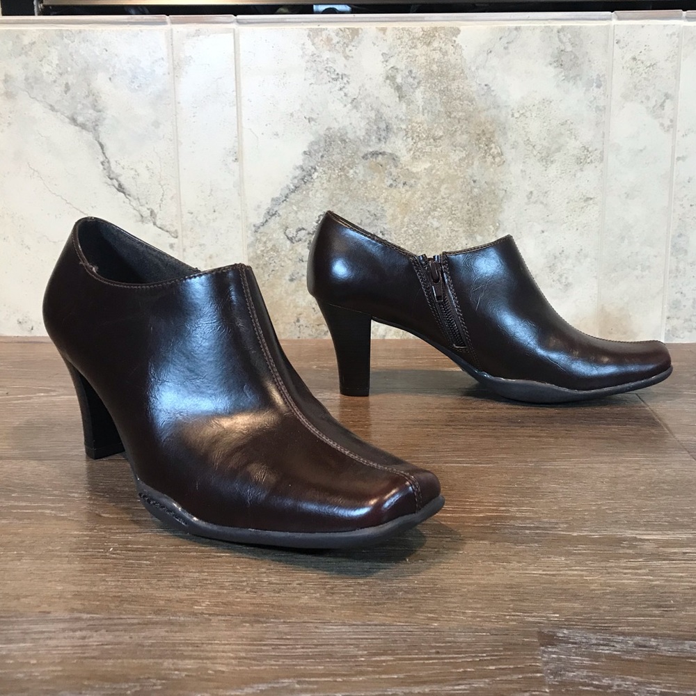 A2 Leather Ankle Boots, Size 8.5